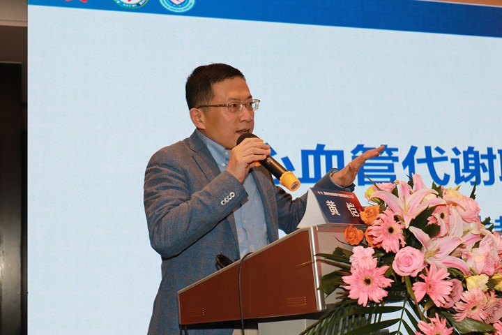 12010